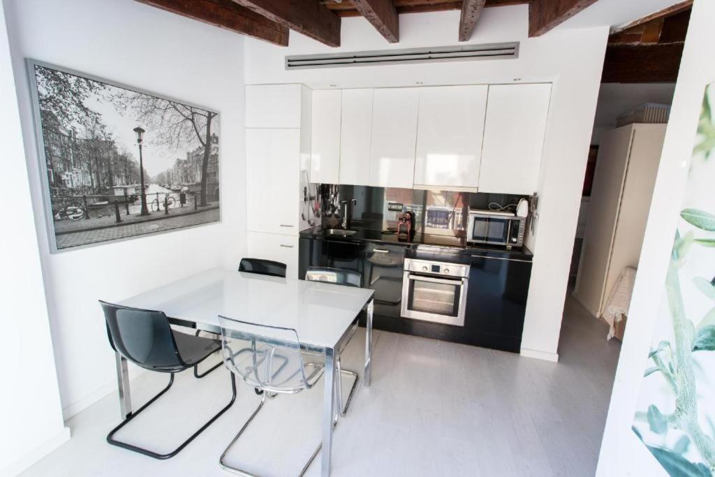 Atico Tapineria Apartment Валенсия Екстериор снимка